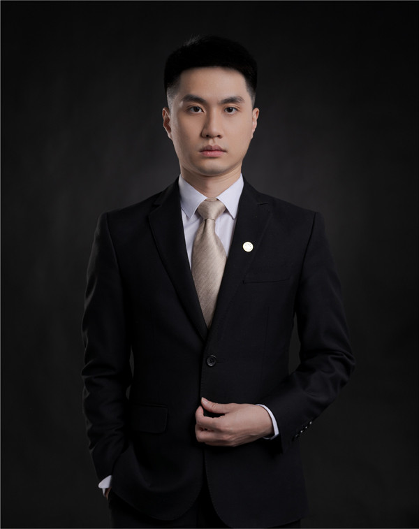 黎润钿律师